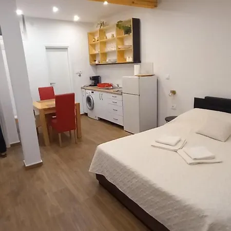 アパート Josip *